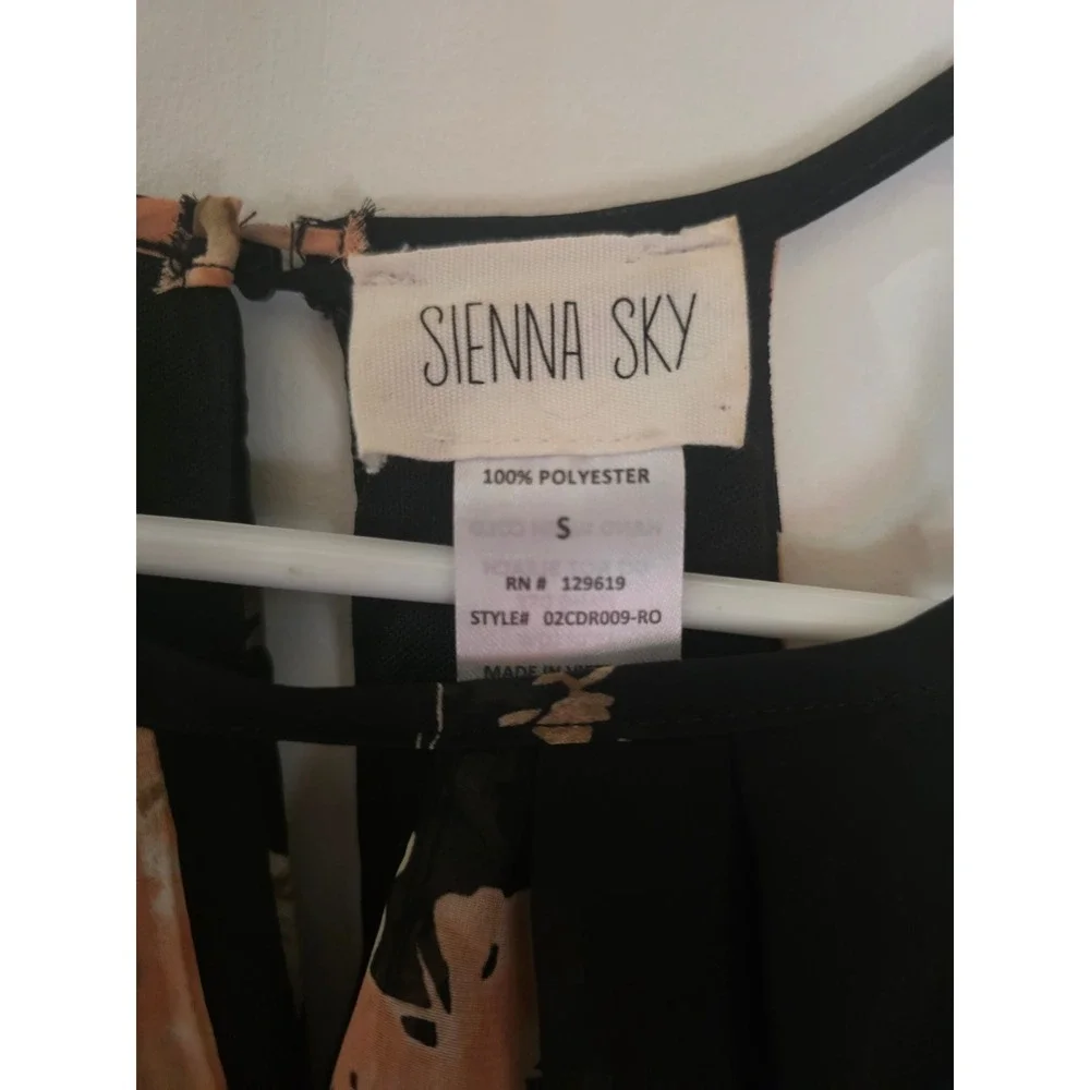 Sienna Sky Black Floral Halter Dress Cottage Core Keyhole Neck S Womens Coquette